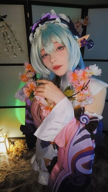 Full leaked Linaneyeon private onlyfans photo