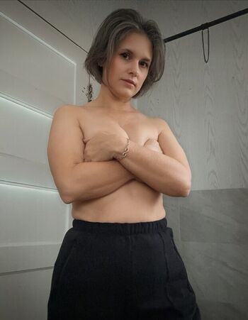 Full leaked Linda crews private photo