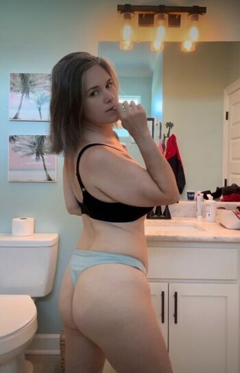 Full leaked Linda crews private photo