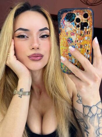 Full leaked Linda fioretti private onlyfans photo