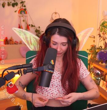 Full leaked Linderrrrrr private onlyfans photo