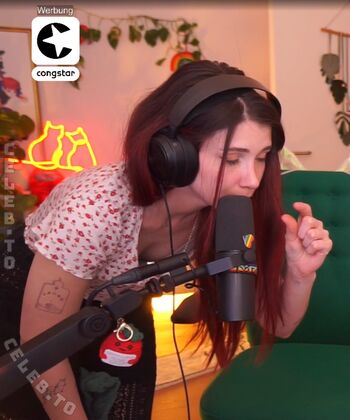 Full leaked Linderrrrrr private onlyfans photo