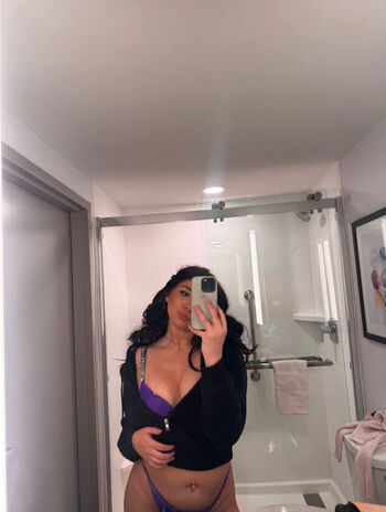Full leaked Lindsay bertoa private photo