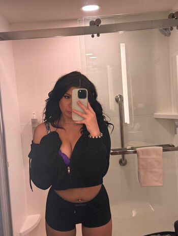 Full leaked Lindsay bertoa private photo
