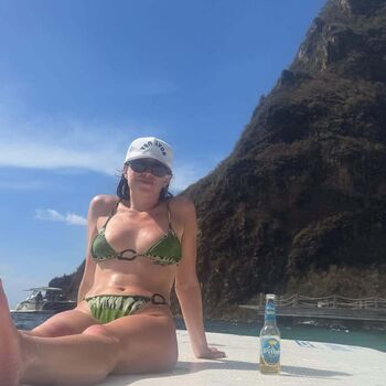 Full leaked Lindsay hydorn private photo