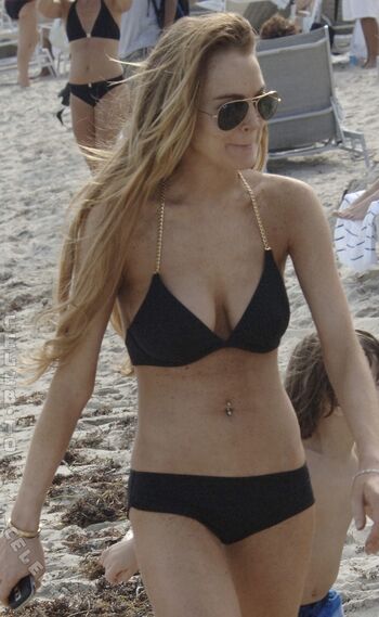 Full leaked Lindsay lohan page private onlyfans photo