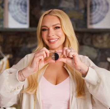 Full leaked Lindsay lohan private photo
