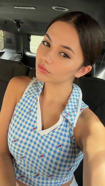Full leaked Lindsey lamer private photo