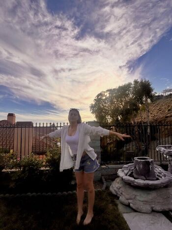 Full leaked Lindsey shaw private photo