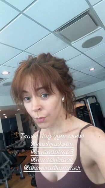 Full leaked Lindsey stirling private photo