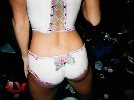 Full leaked Lindsey vuoloficial private photo