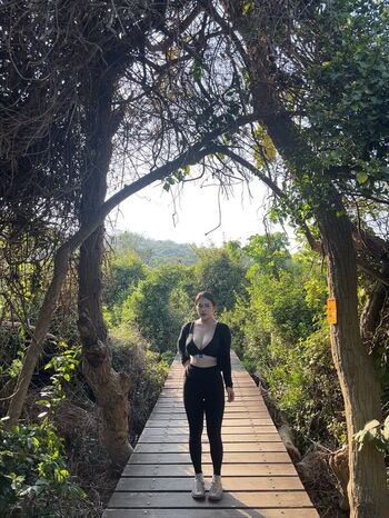 Full leaked Ling  ee page private onlyfans photo