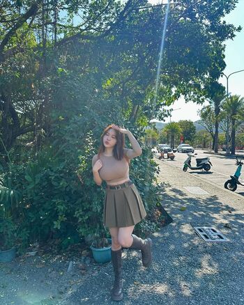 Full leaked Ling  ee private onlyfans photo