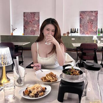 Full leaked Ling  ee private onlyfans photo