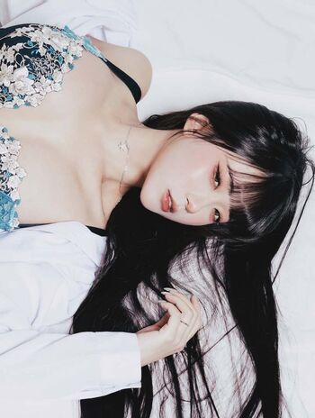 Full leaked Ling chen private onlyfans photo