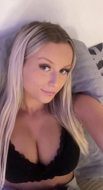 Full leaked Linn prusky moss private photo