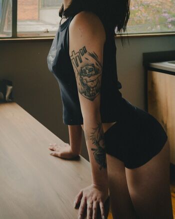 Full leaked Linnajaraaa private photo