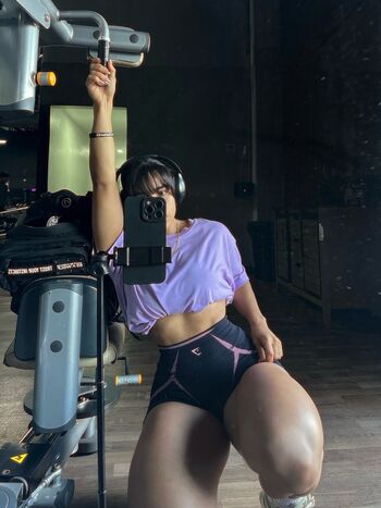 Full leaked Linnnna private onlyfans photo