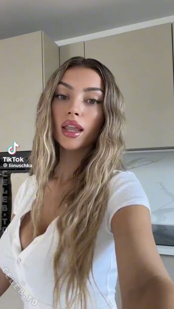 Full leaked Linuschka private photo