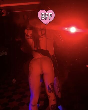 Full leaked Liquideasy private onlyfans photo