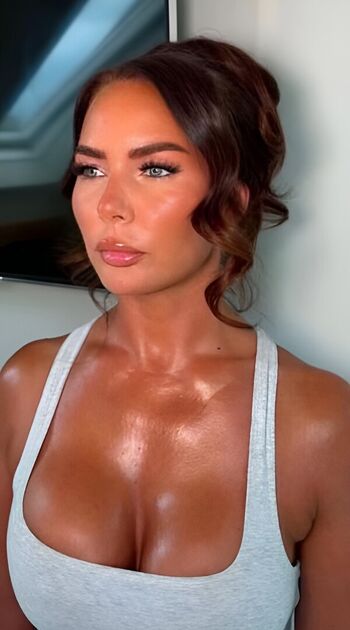Full leaked Lisa cockburn private photo