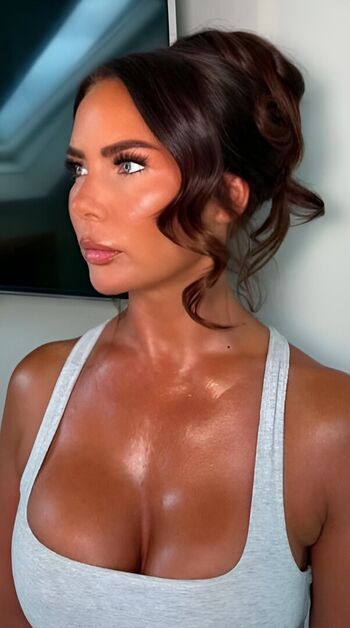Full leaked Lisa cockburn private photo