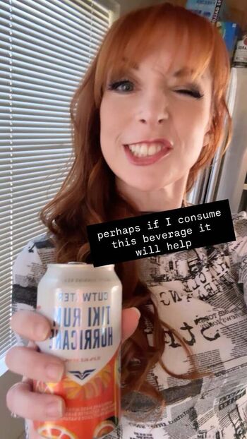 Lisa Foiles
