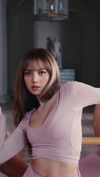 Full leaked Lisa manoban private onlyfans photo