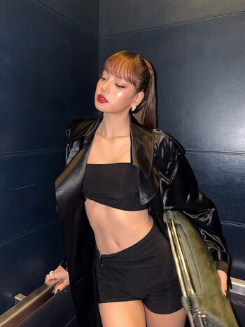 Full leaked Lisa manoban private photo