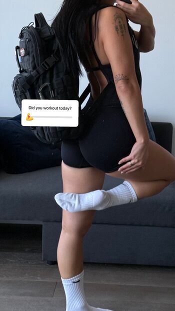 Full leaked Lisahannalee private photo