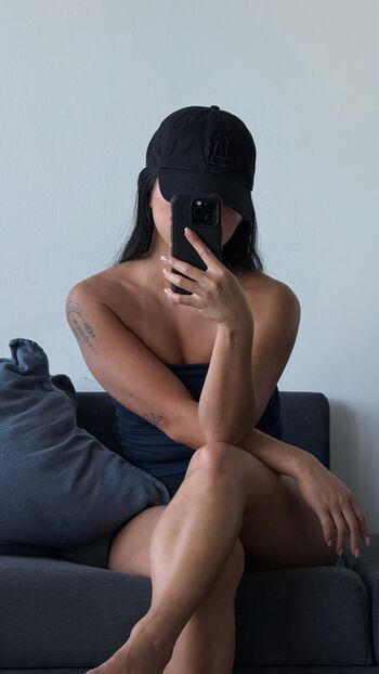 Full leaked Lisahannalee private photo