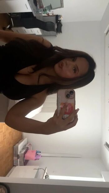 Full leaked Lisahitii private photo