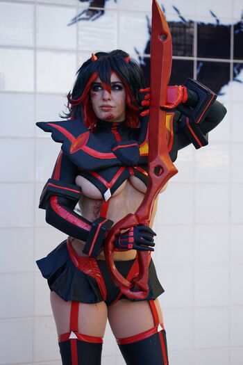 Full leaked Lisalouwho page private onlyfans photo