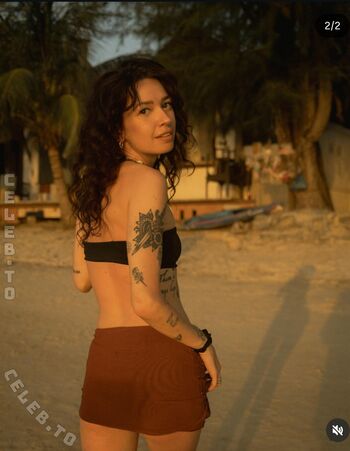 Full leaked Lisamkws private onlyfans photo