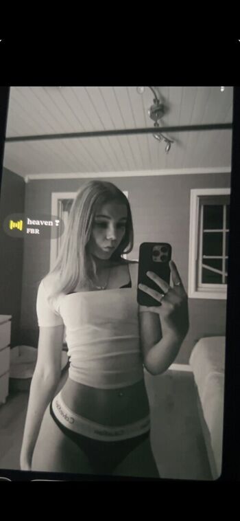 Full leaked Lisarauf private photo