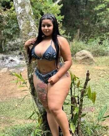 Full leaked Lisethcasas private onlyfans photo