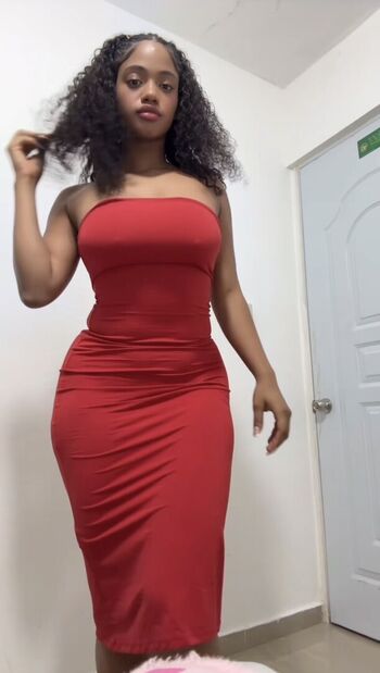 Full leaked Lisettrey private onlyfans photo