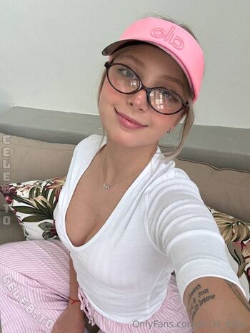 Full leaked Litle kitty page private onlyfans photo