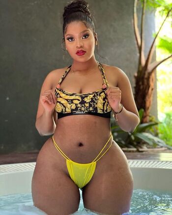 Full leaked Littest private onlyfans photo