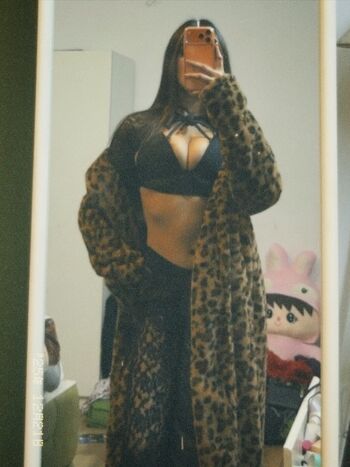 Full leaked Littlebabymiley private onlyfans photo