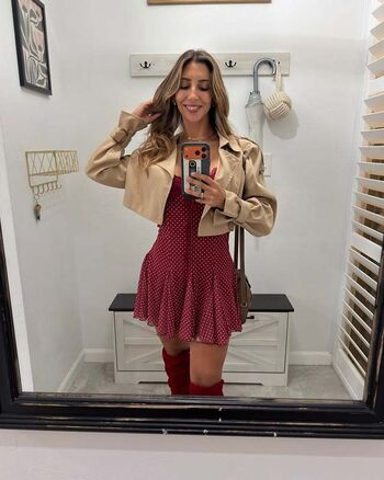 Full leaked Littlefitdevil private onlyfans photo