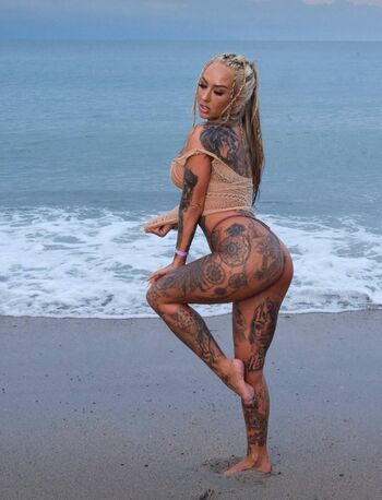 Full leaked Littlemissloon page private onlyfans photo