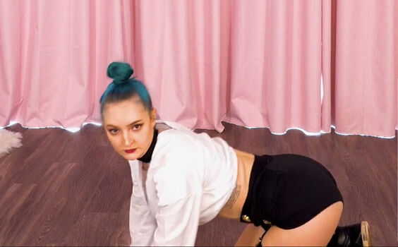 Full leaked Littlesiha private photo