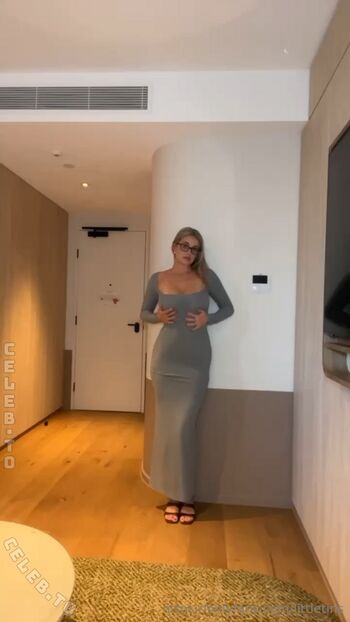 Full leaked Littletins private onlyfans photo