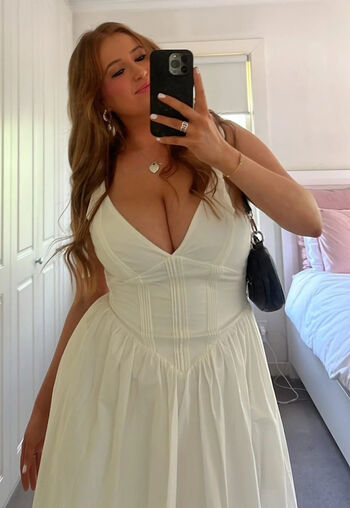 Full leaked Liv drake private photo
