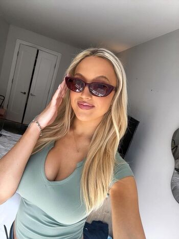 Full leaked Liv johnson private onlyfans photo