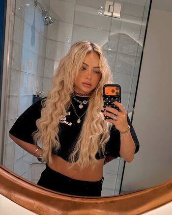 Full leaked Liv morgan  page private photo