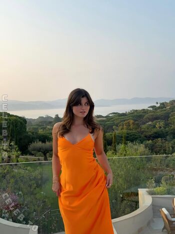 Full leaked Livefitelle page private onlyfans photo