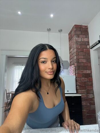 Full leaked Livewellwithkendal private photo
