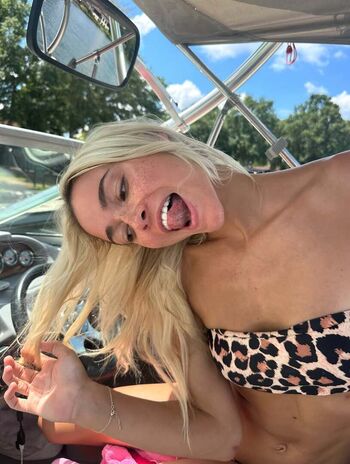 Full leaked Livi dunne private onlyfans photo